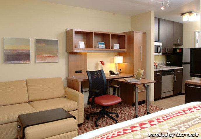 Towneplace Suites By Marriott Erie Room photo